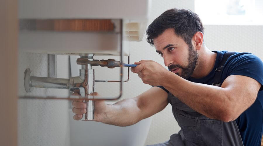 Professional water heater installation services in Blue Mound, IL